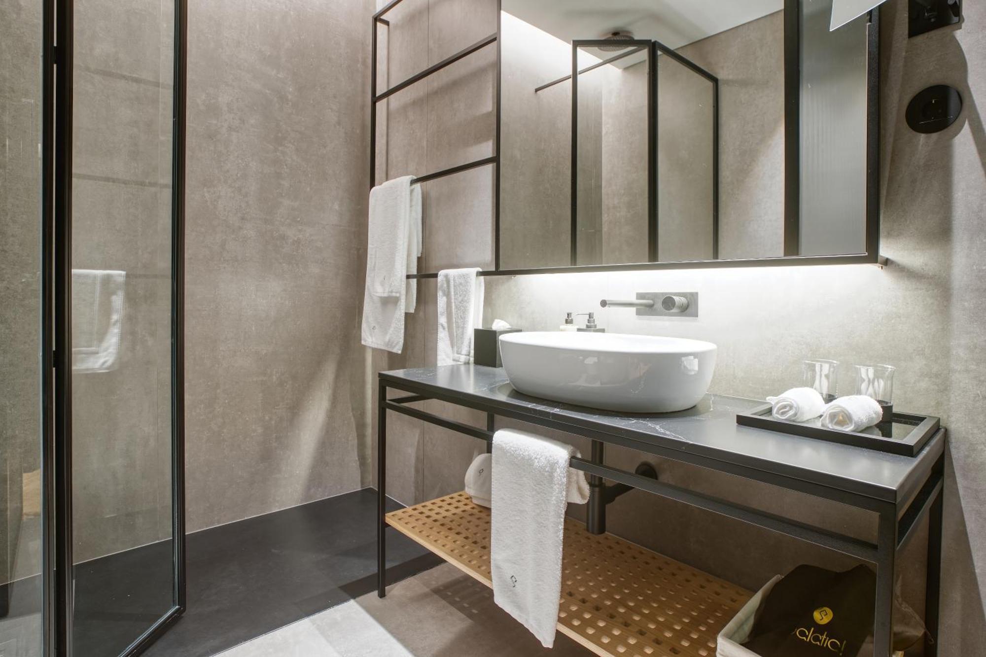Palatial Suites Braga Habitación foto